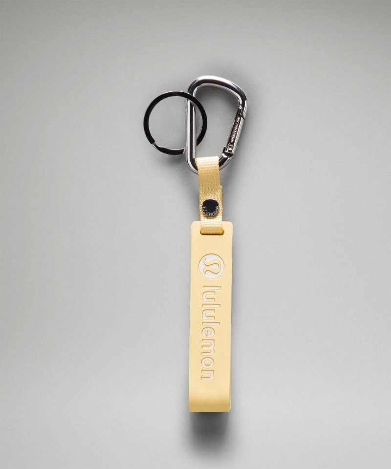 Lululemon Silicone Keychain Swirl Yellow / Wisp Yellow Online Outlet Sale